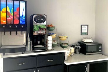هتل Quality Inn & Suites Near Panama City Beach