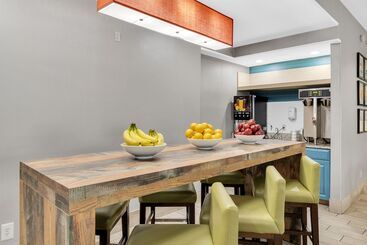 호텔 Country Inn & Suites By Radisson Rehoboth Beach   Dewey