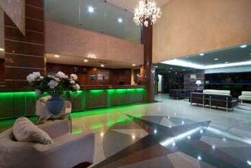 هتل Quality Suites Vila Velha