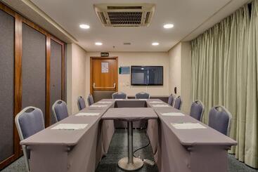 هتل Quality Suites Vila Velha