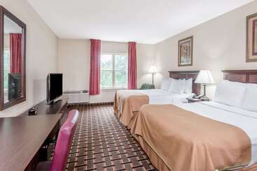 هتل Ramada By Wyndham Groton Mystic