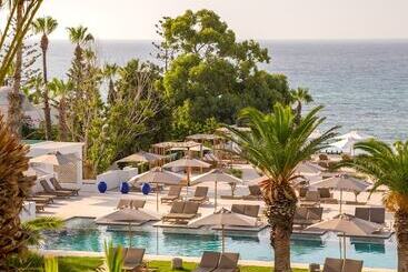 هتل Royal Azur Thalassa