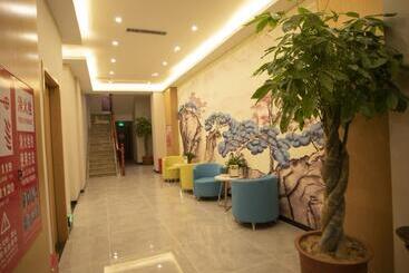 هتل Shell Xinzheng Airport Port Huaxia Avenue