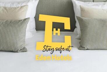 Eden Studios And Apartments