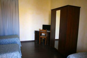 호텔 Albergo Vecchio Pavone