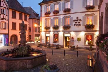 هتل Logis Hôtel De La Tour