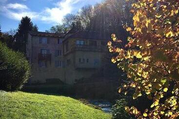 هتل Domaine Du Moulin Vallée Heureuse