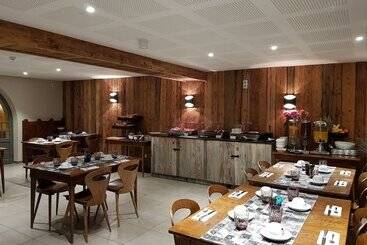 هتل Hôtel Le Malgovert