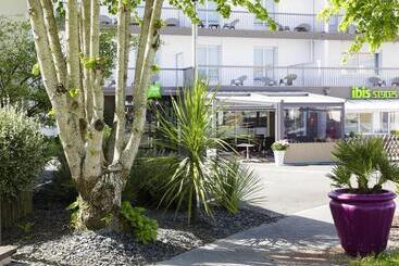 هتل Ibis Styles St Gilles Croix De Vie Centreville