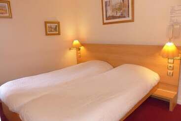 Logis Auberge De L Isard - Saint Lary