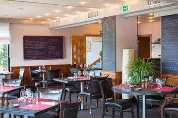 هتل Logis Hostellerie D'aussois