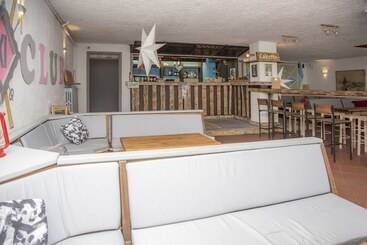 هتل Monte Triplex