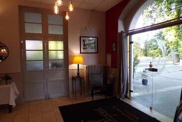 هتل Restaurant Le Bosquet