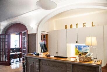 هتل The Originals City, Hôtel Bristol, Le Puyenvelay