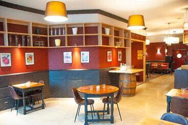 هتل The Originals City, Hôtel Bristol, Le Puyenvelay
