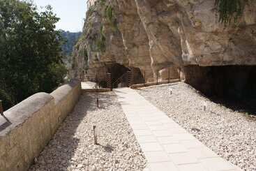 تختخواب و صبحانه Giogaia