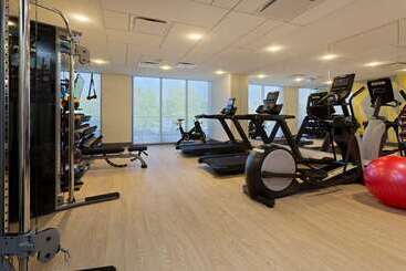 هتل Hilton Garden Inn Boston Brookline, Ma