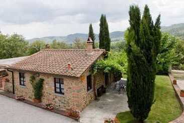 هتل روستایی Agriturismo L Incrociata