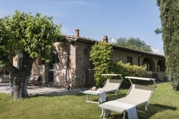 هتل روستایی Agriturismo L Incrociata