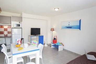 پانسیون Neat Apartment Between Deauville And Cabourg