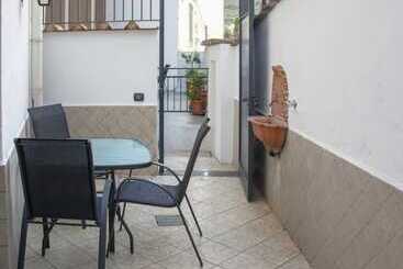 پانسیون Quintessenza   Sorrento Coast Rentroom