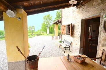 Authentic Tuscan Country Home Situated Between Pistoia And Lucca