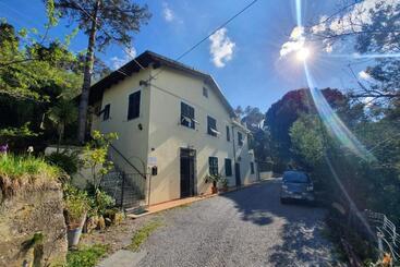 تختخواب و صبحانه Casale Coreallo
