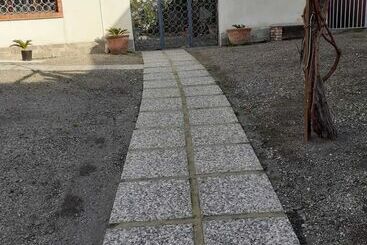 تختخواب و صبحانه Villateresa