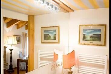 Cantarelli Bed And Breakfast
