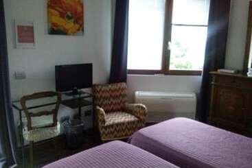 پانسیون Bgy Airport Guesthouse