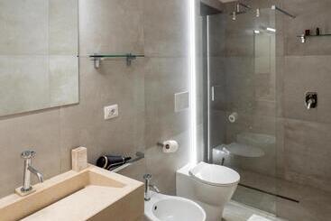 پانسیون Lucente Rooms & Suites