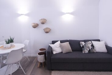 پانسیون Lavradores Boutique Guesthouse