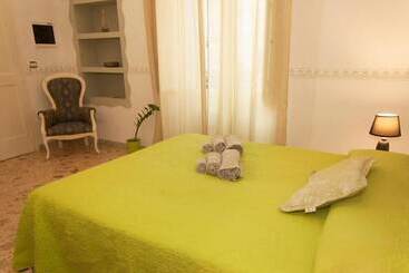 پانسیون Wish Rooms Lecce