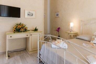 تختخواب و صبحانه Caputaquis