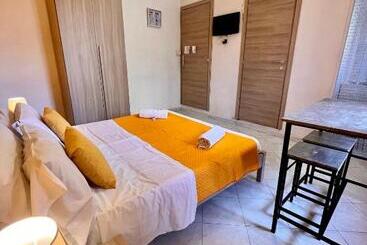 تختخواب و صبحانه Casa Vacanze Carolina 348