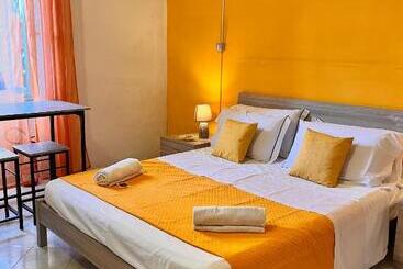 تختخواب و صبحانه Casa Vacanze Carolina 348