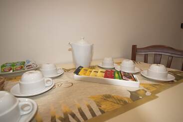 تختخواب و صبحانه Casual Stay Cairoli