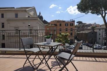 تختخواب و صبحانه Palazzo Verdi Holiday Viterbo