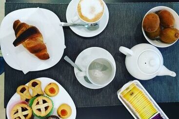 تختخواب و صبحانه Palazzo Verdi Holiday Viterbo