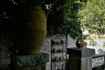 تختخواب و صبحانه Villa Pesce