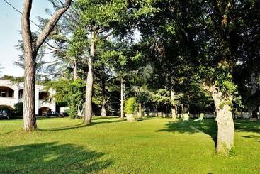 تختخواب و صبحانه Villa Pesce