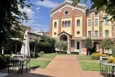 مسافرخانه Casa Per Ferie Don Bosco