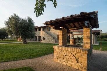 هتل روستایی Agriturismo Il Cantico Di San Francesco