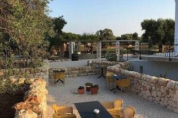 هتل روستایی Boutique Hotel Masseria Sottomasi