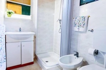 هتل Villaggio Camping Duca Amedeo