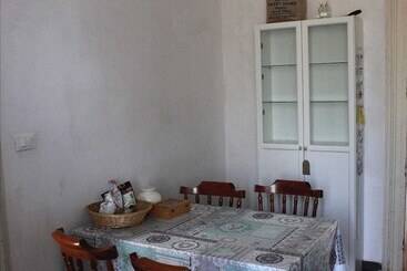 پانسیون Masseria Dell 800
