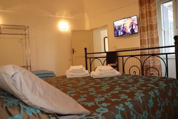 B&b Camere Montalto Centro