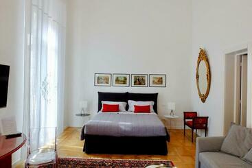 B&b Second Floor Centro Storico Bologna