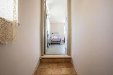 تختخواب و صبحانه Fabula Maison