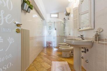تختخواب و صبحانه Fabula Maison